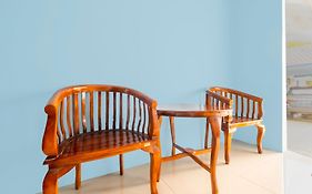 RedDoorz Syariah At Jl Pangeran Hidayatullah Cianjur